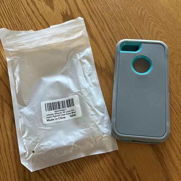 iPhone 5 S case - Picture 3 of 7